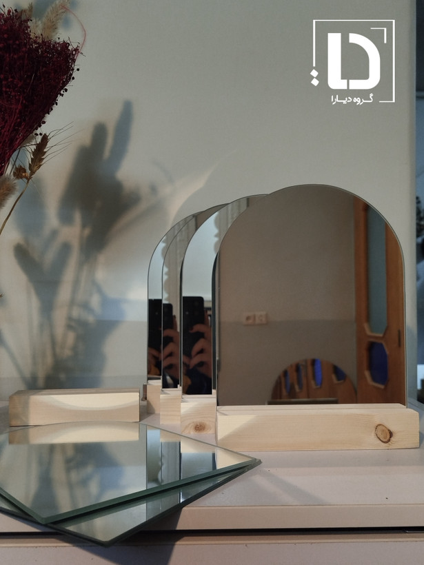 آینه هلالی خودرنگ